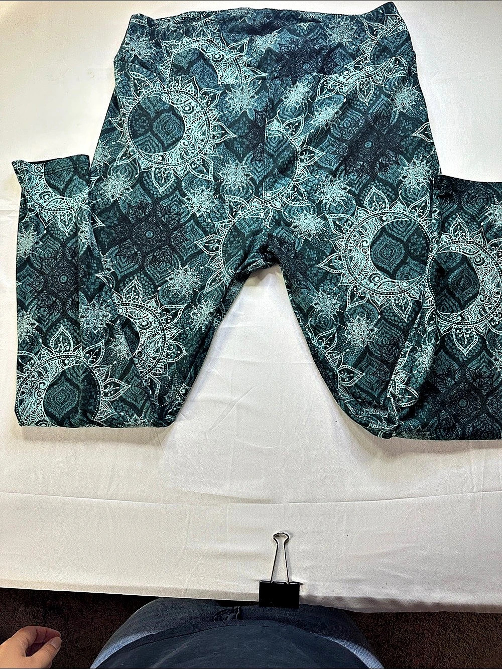 LuLaRoe Printed Leggings in Blue & Green
